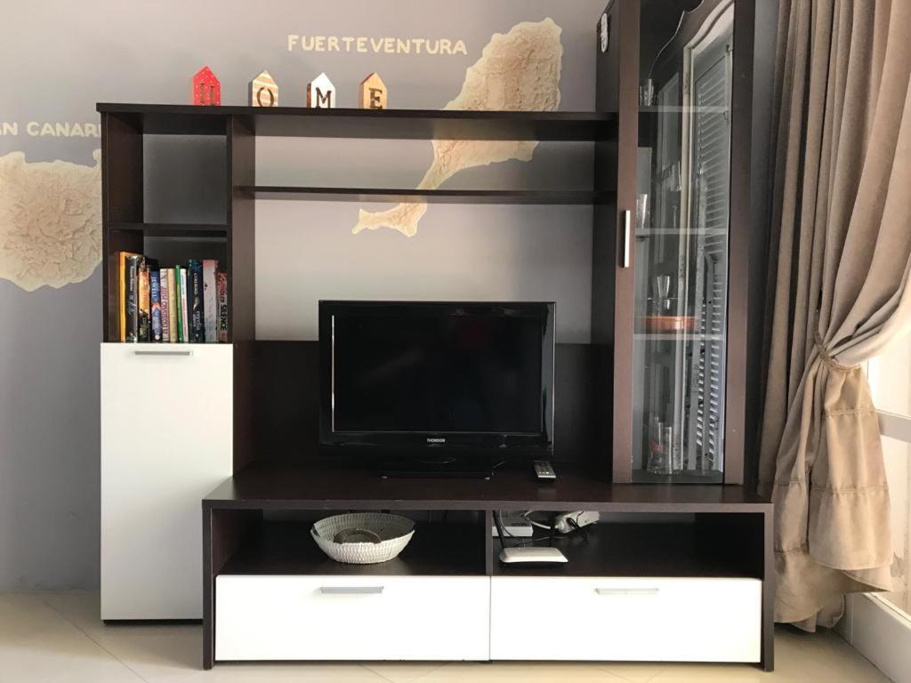 Inn Orlando Адехе Екстериор снимка