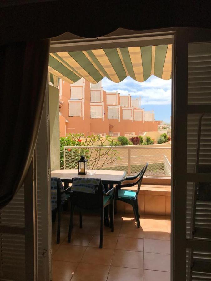 Inn Orlando Адехе Екстериор снимка