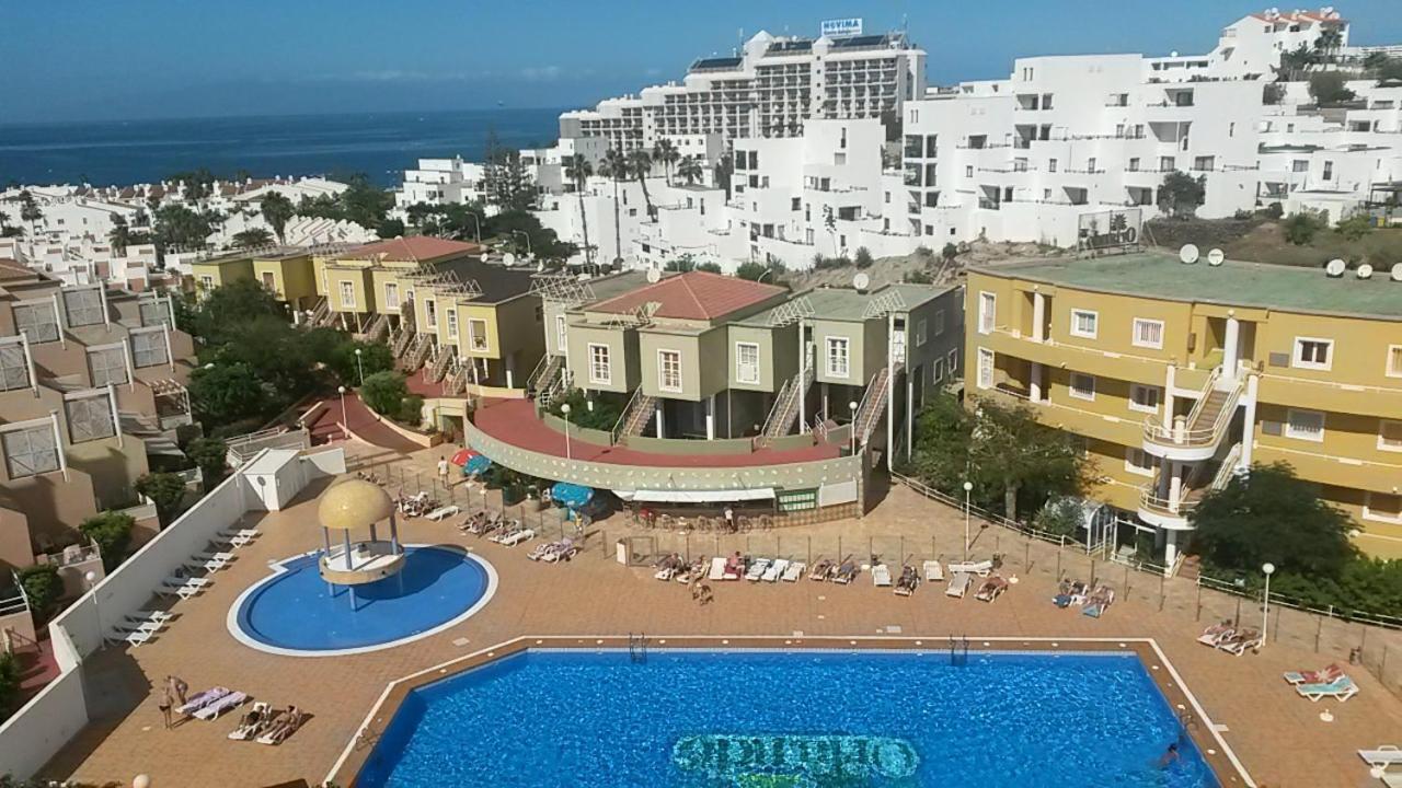 Inn Orlando Адехе Екстериор снимка