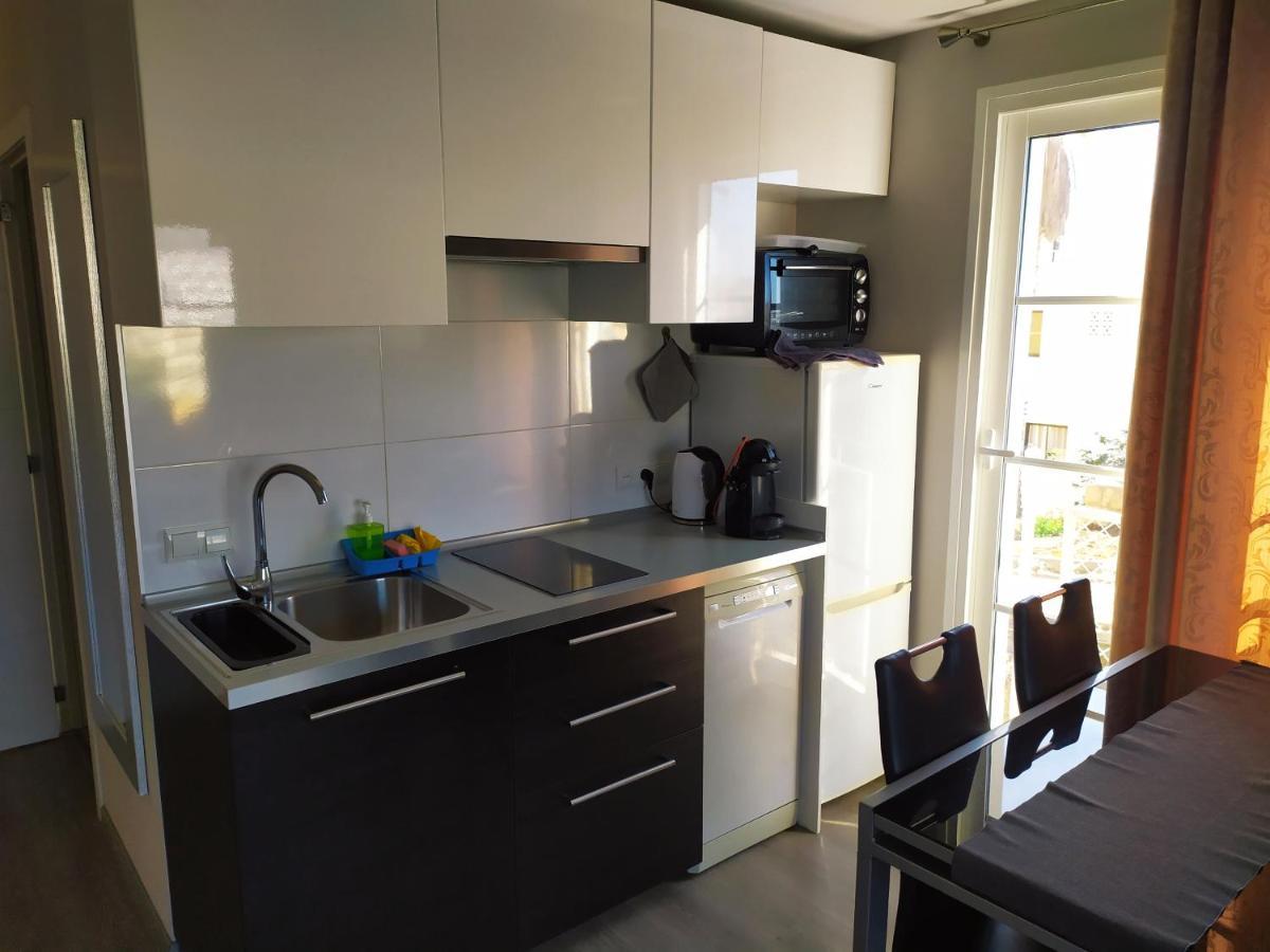 Inn Orlando Адехе Екстериор снимка