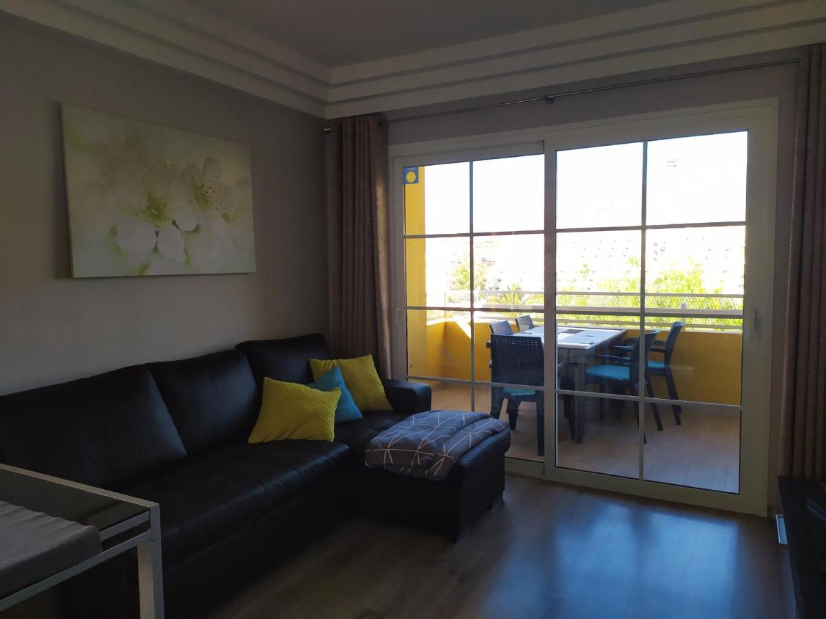 Inn Orlando Адехе Екстериор снимка